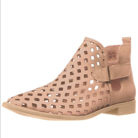 musse and cloud caila